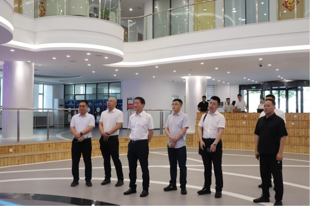 省金狮贵宾会集团：“四个导向” 推动调查研究提质增效